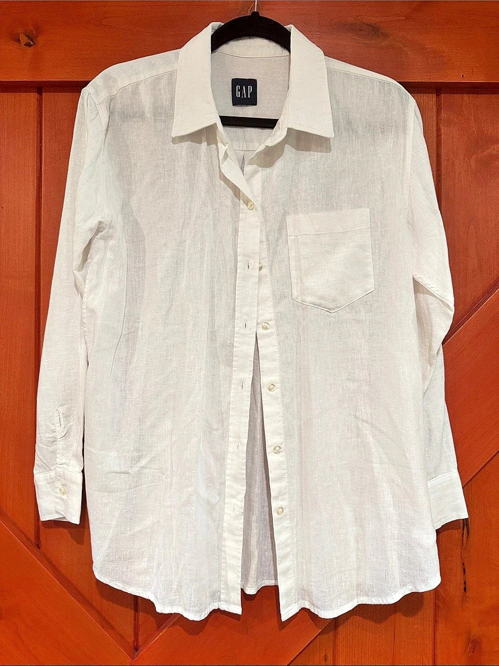 GAP White Button Down Shirt Like New
